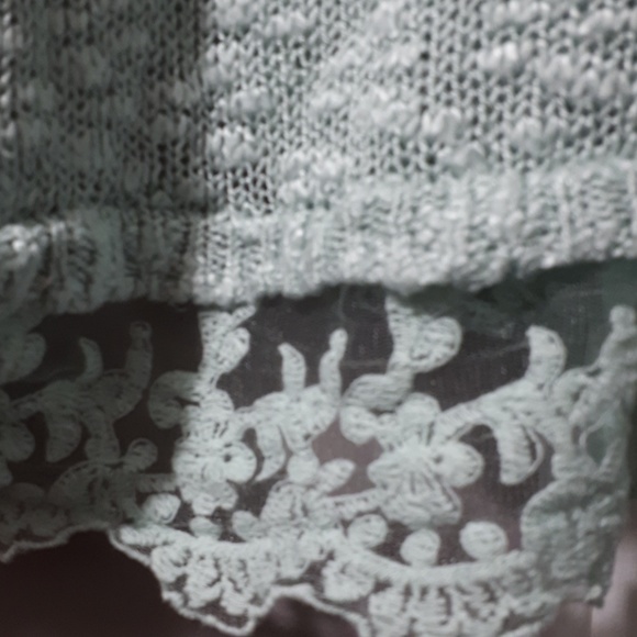 Sweater - Picture 2 of 3